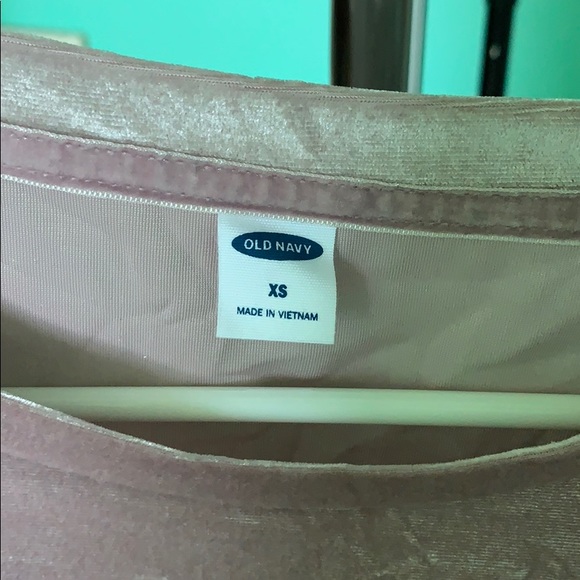 pink velvet top - Picture 2 of 4